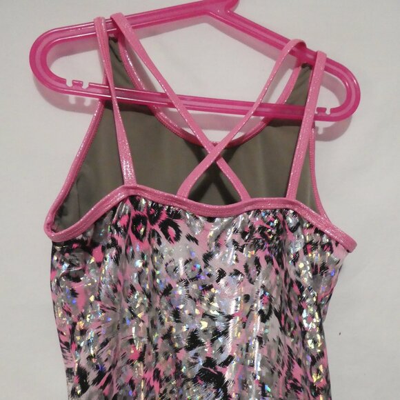 IN DANCEWEAR | size 6 XL | Girls' Pink, Silver and Black Glittery Dance Outfit - Picture 13 of 16